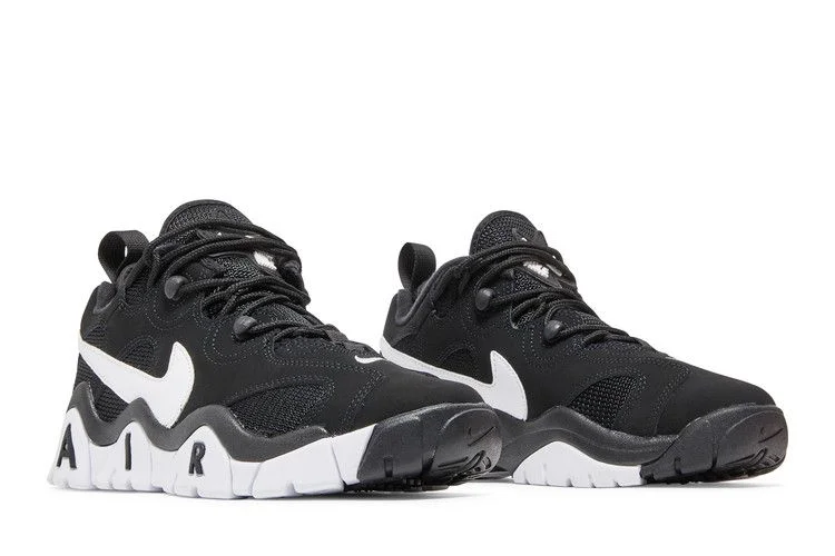Krossovki-Nike-Air-Barrage-Low-GS-Black-White-7
