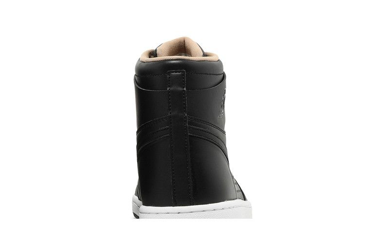 air-jordan-1-retro-high-845018-030_06