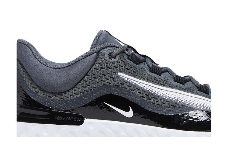 Кроссовки Nike Alpha Huarache Elite 4 TF 'Black White'