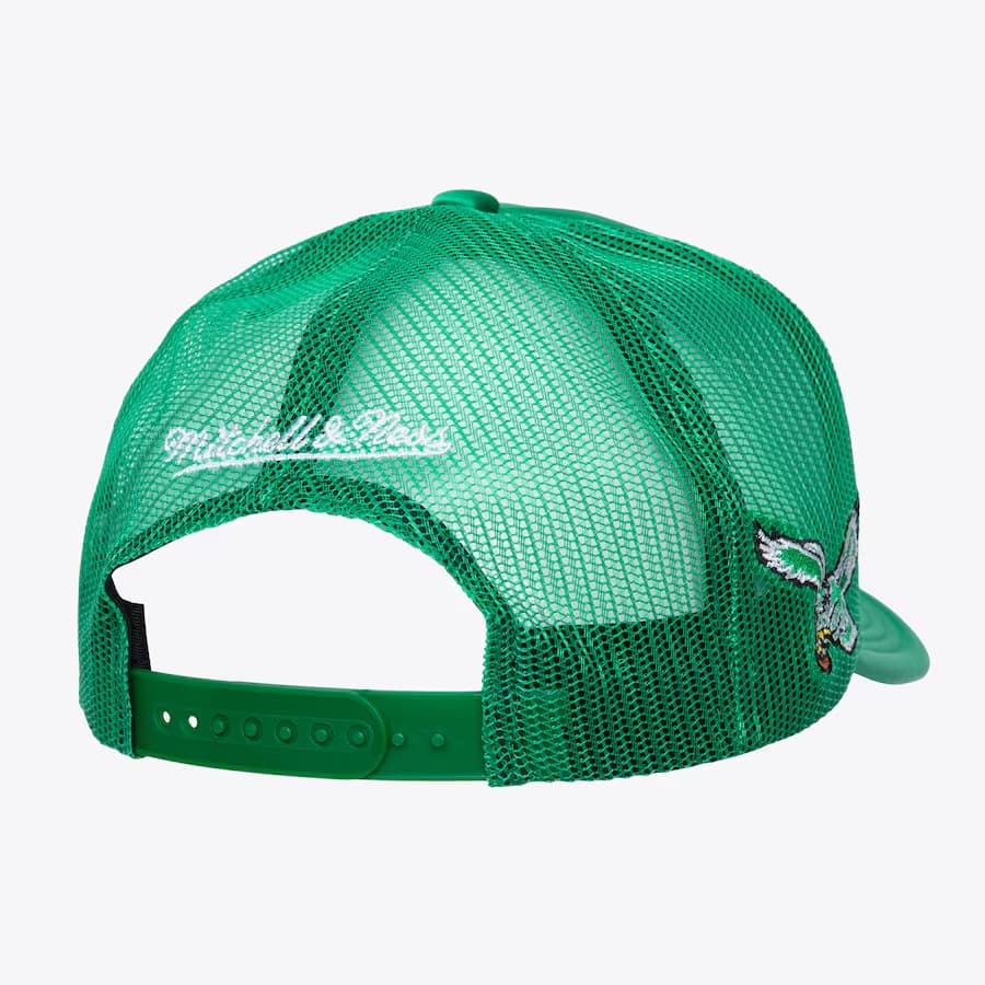 Бейсболка Mitchell & Ness Midnight Green Philadelphia Eagles Satin Snapback Trucker Hat