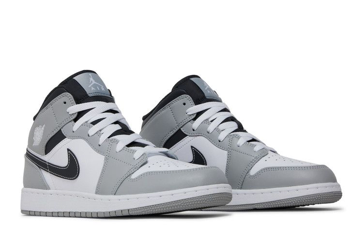 air-jordan-1-mid-gs-light-smoke-grey-554725-078_07