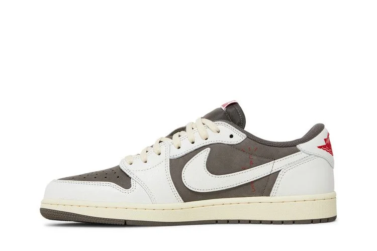 Krossovki-Travis-Scott-x-Air-Jordan-1-Retro-Low-OG-Reverse-Mocha-2