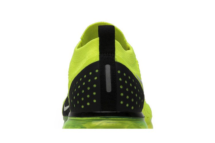 Кроссовки Nike Air VaporMax Flyknit 2 'Volt'