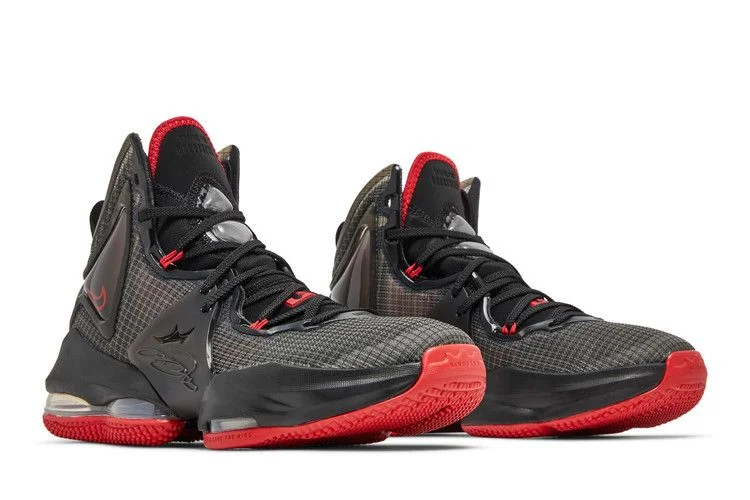 Krossovki-Nike-LeBron-19-GS-Bred-7