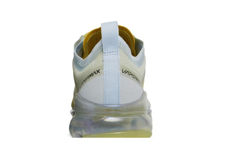 wmns-air-vapormax-2019-premium-celery-at6817-301_06