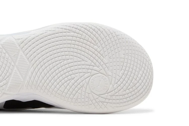 Krossovki-Puma-MB.01-Lo-Jr-Team-Colors-White-Black-4