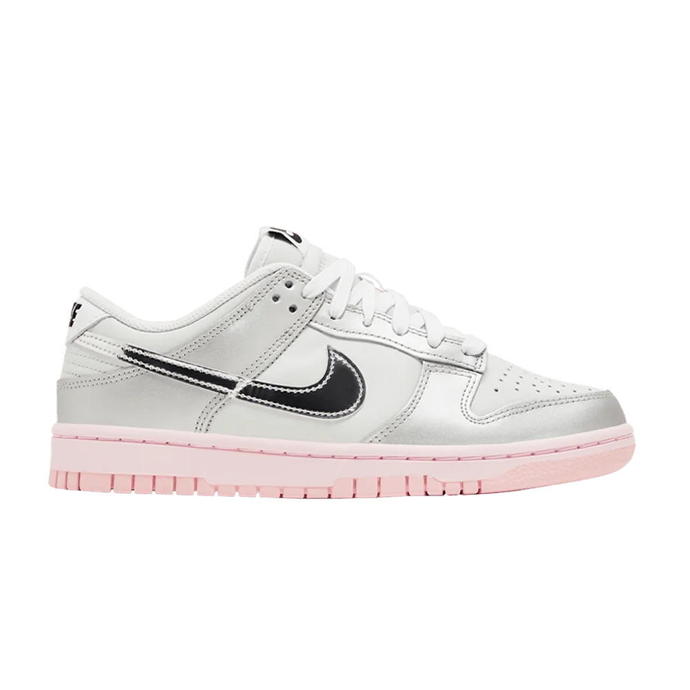 Krossovki-Nike-Wmns-Dunk-Low-LX-Photon-Dust-Pink-Foam