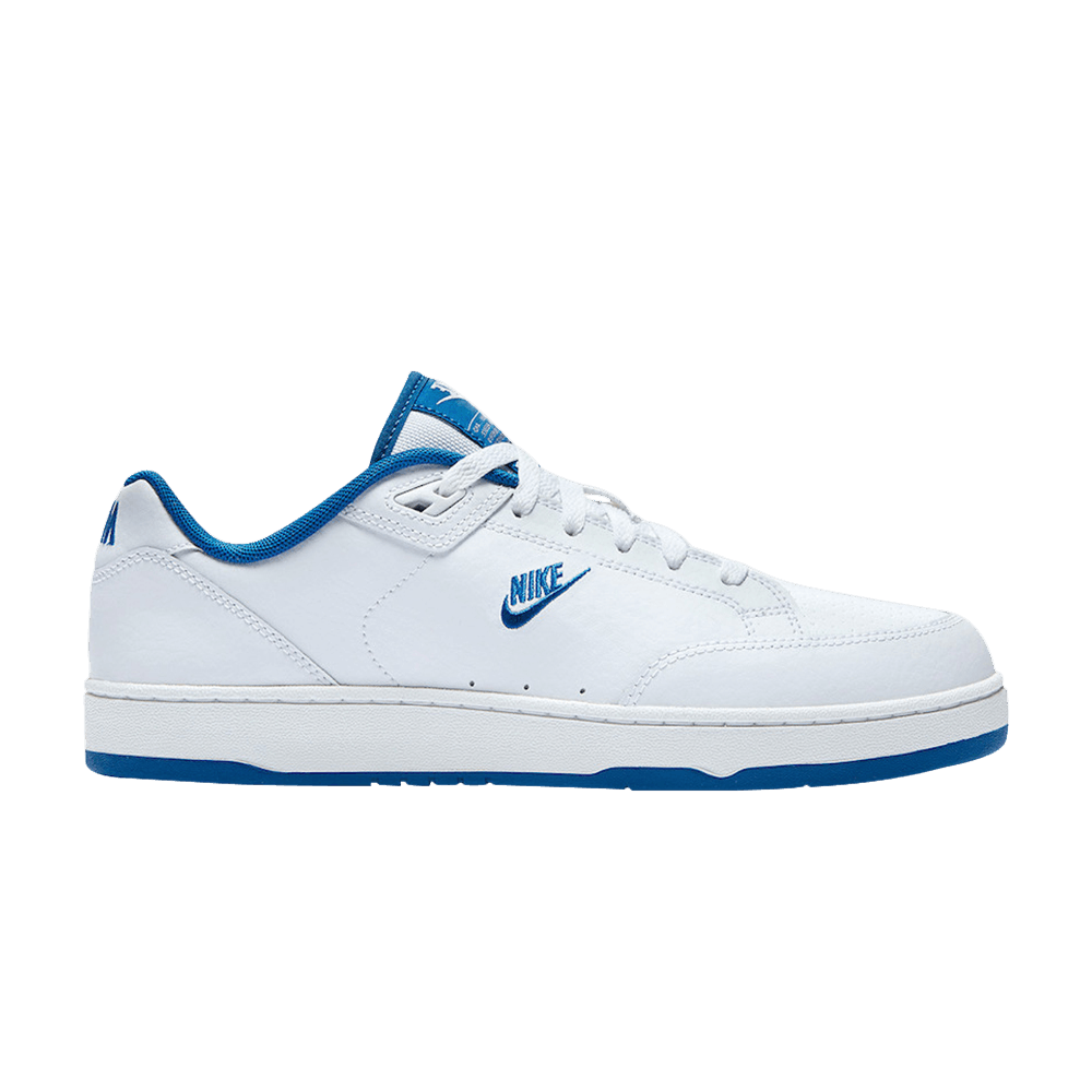 grandstand-2-white-royal-aa2190-103