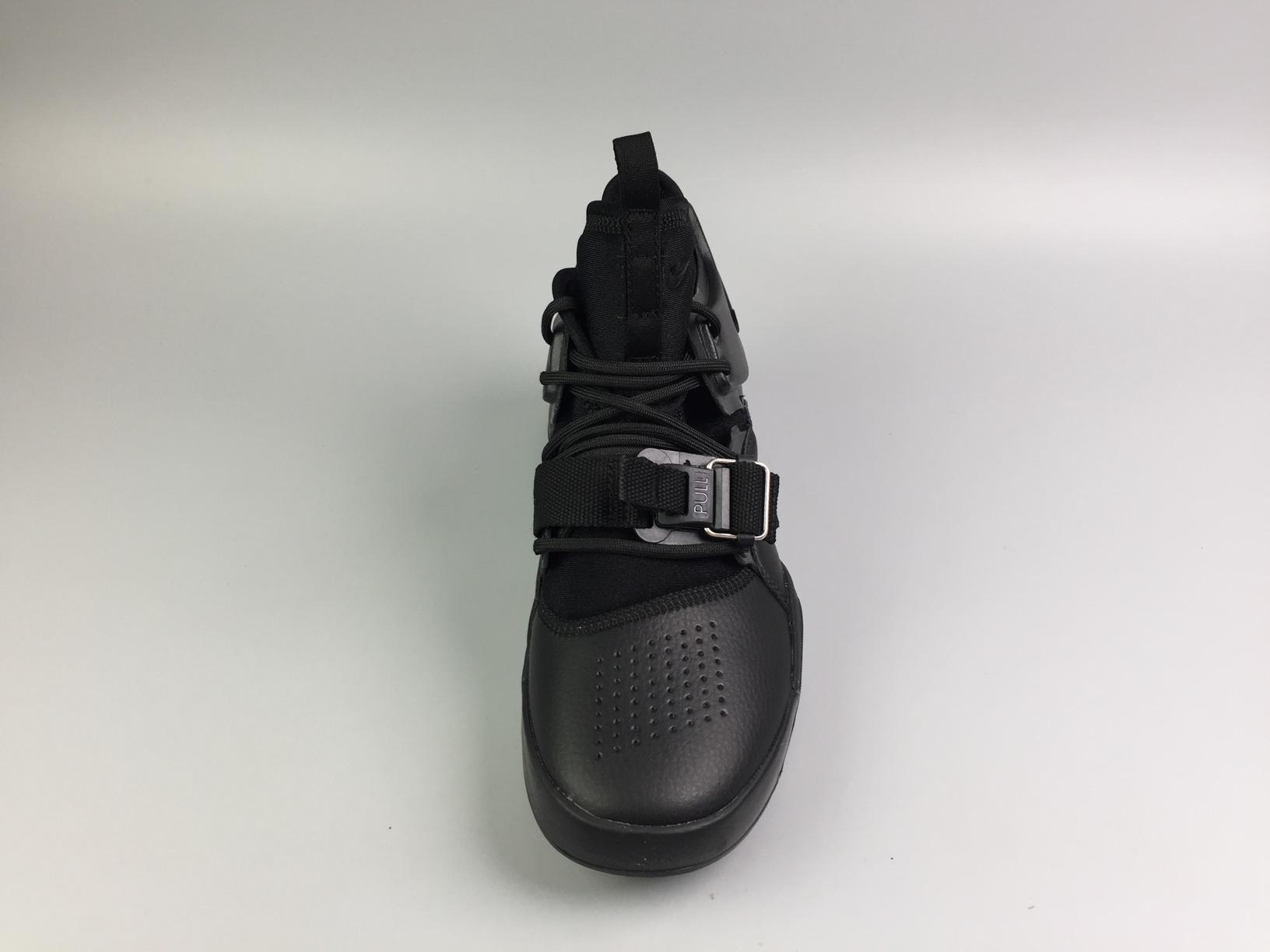 Air-Force-270-Triple-Black-1