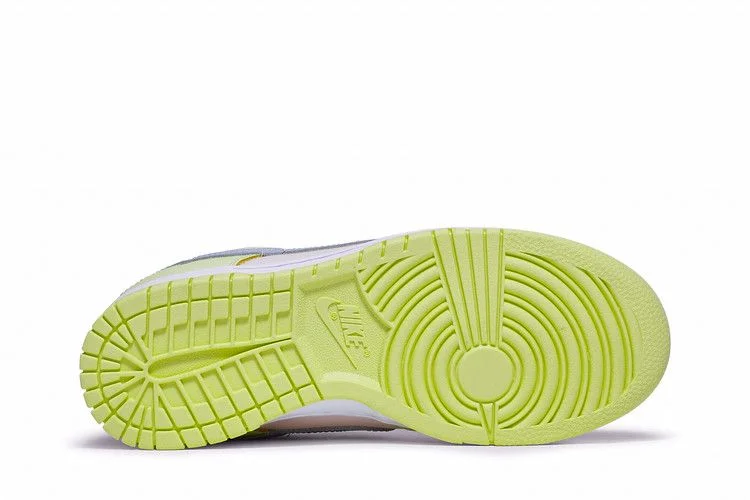 Кроссовки Nike Wmns Dunk Low 'Lime Ice'