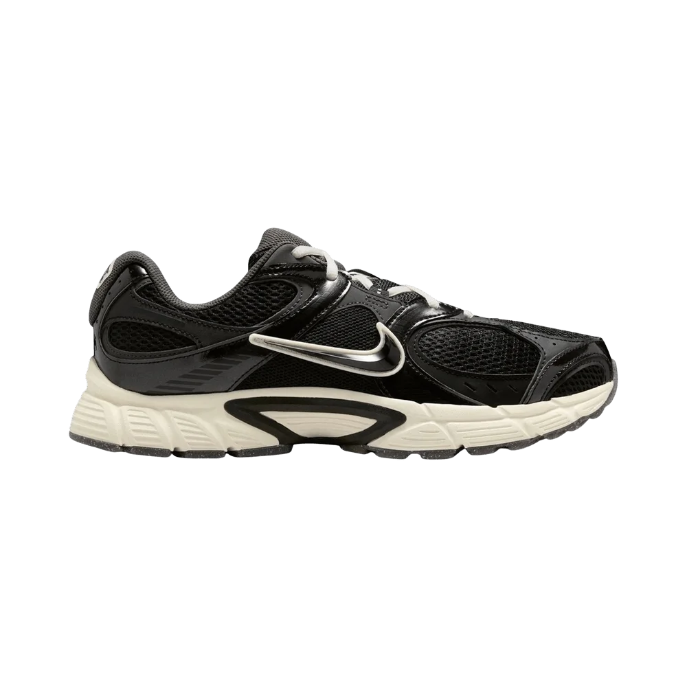 nike-v5-rnr-jackie-robinson-day-iq3723-001_1