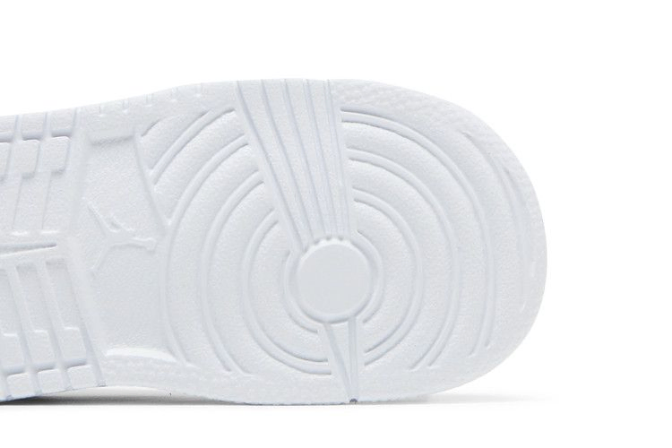 air-jordan-1-low-td-funky-patterns-dh5928-006_04
