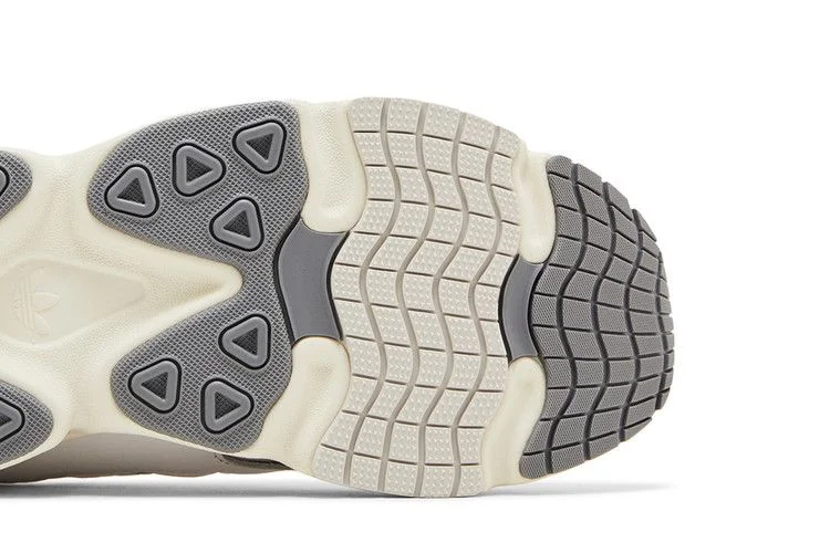 Krossovki-adidas-Ozmillen-White-Grey-4