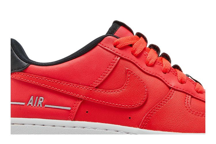 Кроссовки Nike Air Force 1 LV8 3 GS 'Laser Crimson'