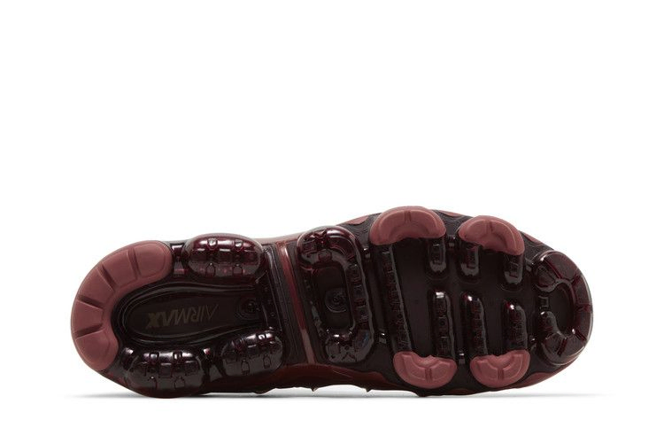 air-vapormax-plus-burgundy-fq8878-661_03