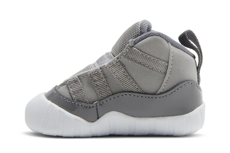 Krossovki-Air-Jordan-11-Retro-CB-Cool-Grey-2021-2