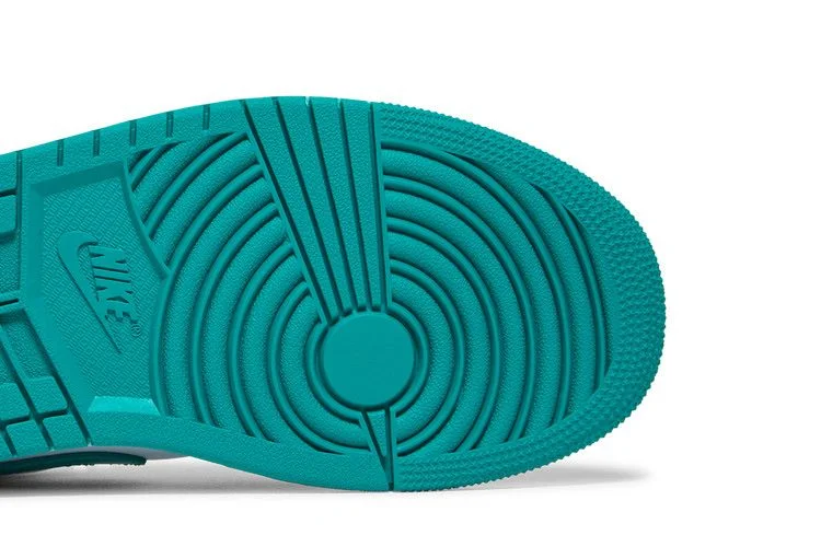 Кроссовки Wmns Air Jordan 1 Low 'New Emerald'