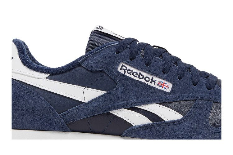 Кроссовки Reebok Classic Leather 'Vector Navy'