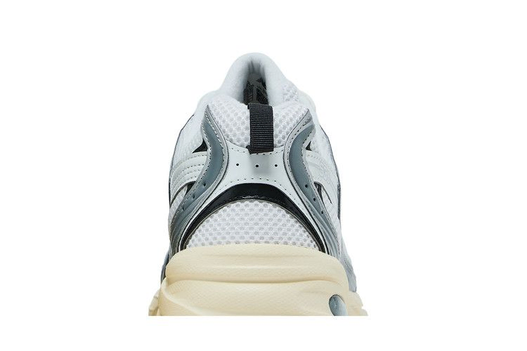 Кроссовки New Balance 530 'Silver Metallic Black Cement'