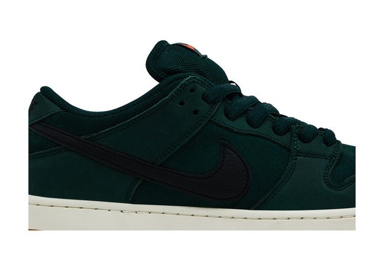 nike-dunk-low-pro-sb-deep-fir-fj1674-300_01
