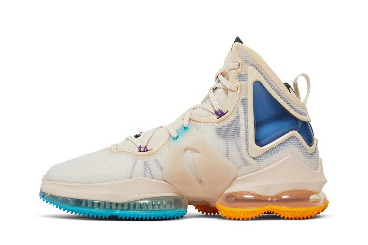 Кроссовки Nike LeBron 19 'Minneapolis Lakers'