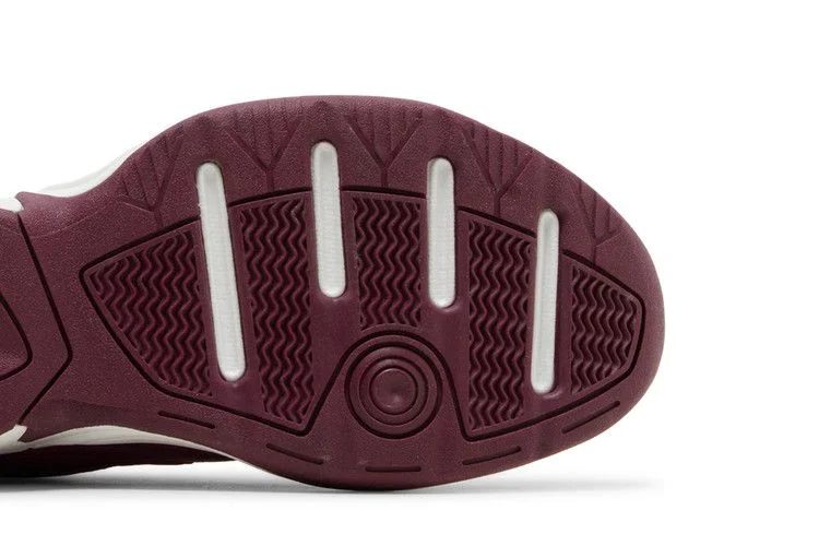 Krossovki-Nike-Wmns-M2K-Tekno-True-Berry-4