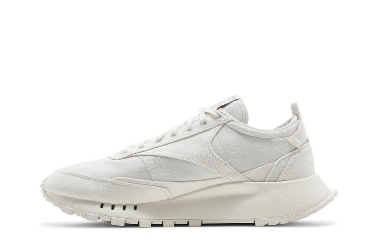 classic-leather-legacy-grow-chalk-s24179_02