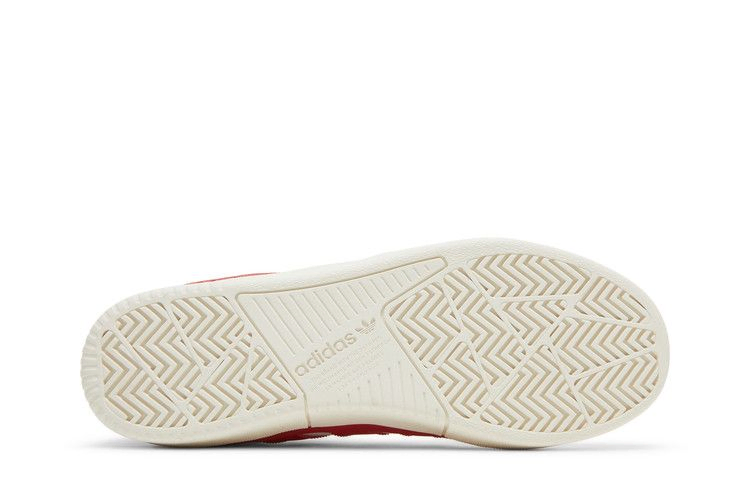 tyshawn-mid-white-scarlet-gw4897_03