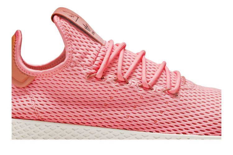 pharrell-x-tennis-hu-by8715_01