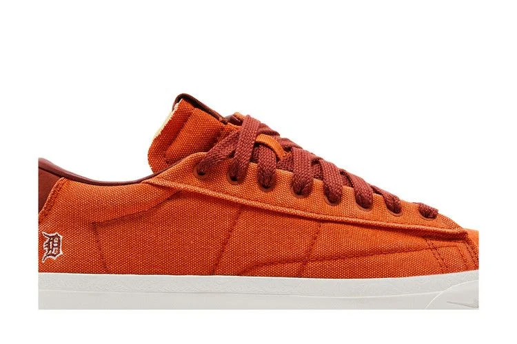 Кроссовки Devin Booker x Nike Blazer Low 'Detroit Tigers Pack - Campfire Orange'
