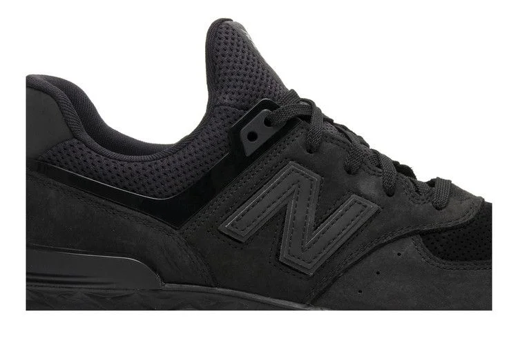 Krossovki-Ronnie-Fieg-x-Dover-Street-Market-x-New-Balance-574-Sport-Triple-Black-Special-Box-1