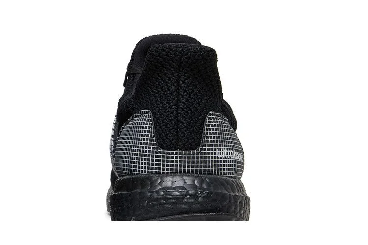 Кроссовки adidas UltraBoost Clima U 'Black'