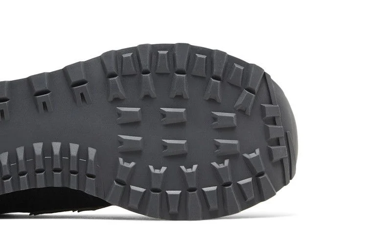 Кроссовки New Balance Wmns 574 'Black Classic Pine'
