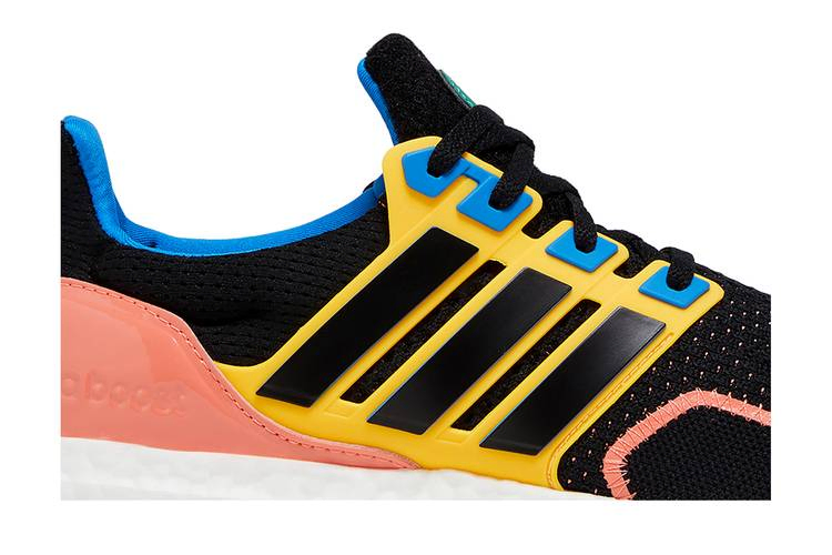 ultraboost-1-0-becky-sauerbrunn-pe-gy7485_01