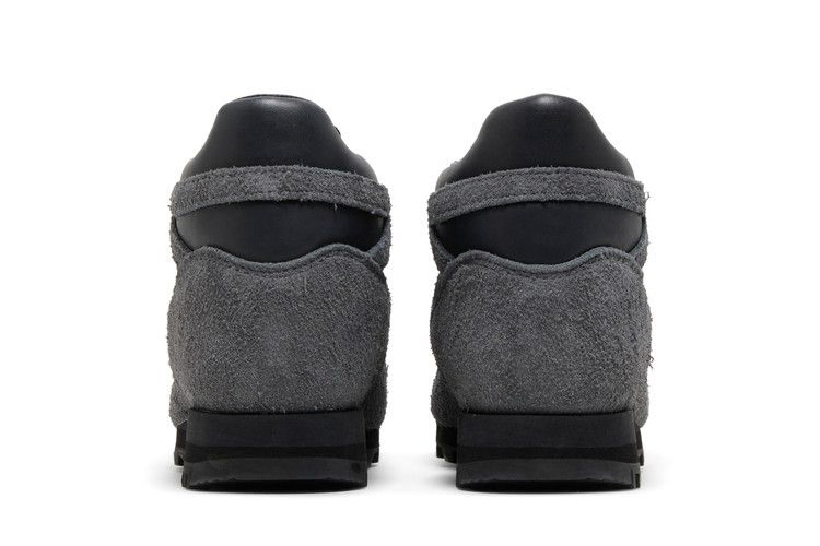 New Balance Rainier 'Magnet Black'