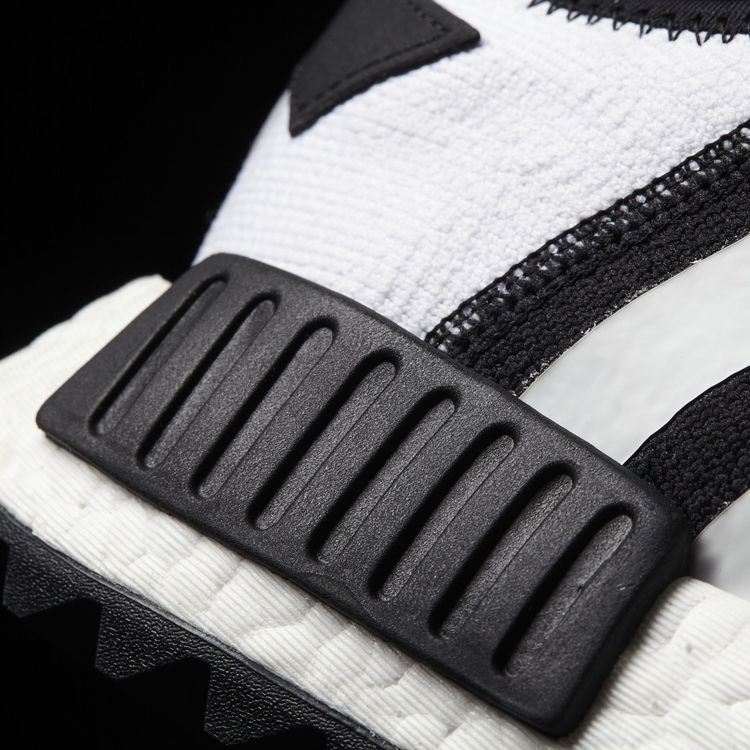 white-mountaineering-x-nmd_r1-trail-primeknit-core-black-cg3646_05