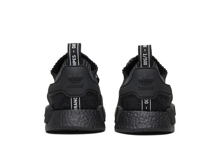 Кроссовки adidas NMD_R1 'Pitch Black'