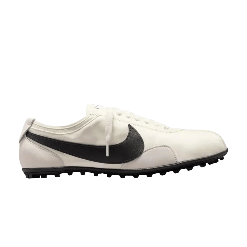 Krossovki-Nike-Wmns-Moon-Og-Sail-Black