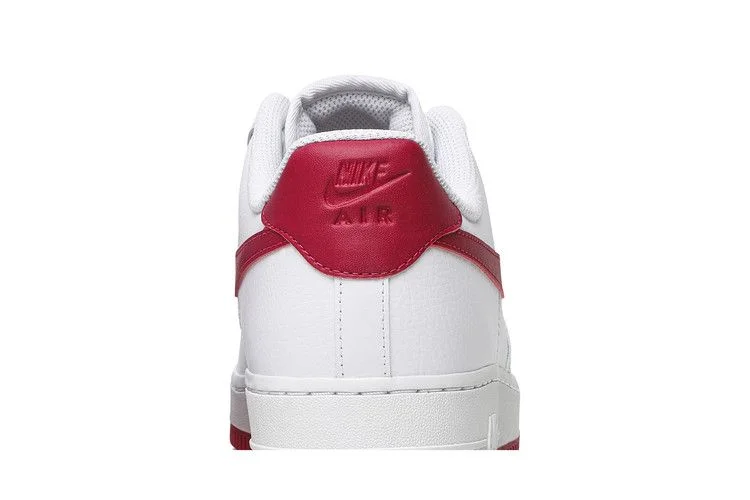 Кроссовки Nike Wmns Air Force 1 07 'Wild Cherry'