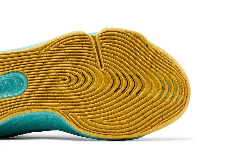 Кроссовки Victor Wembanyama x Nike Air Zoom GT Hustle 3 'Be Unique, Every Day'