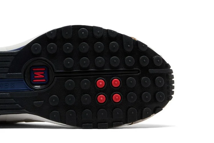 Кроссовки Nike Shox R4 Premium 'Design By Korea'