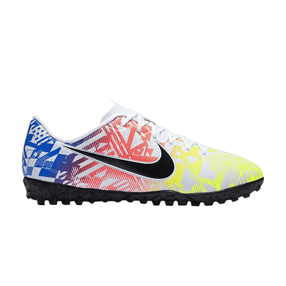 Krossovki-Neymar-Jr.-x-Nike-Mercurial-Vapor-13-Academy-TF-Jr.-Jogo-Prismatico