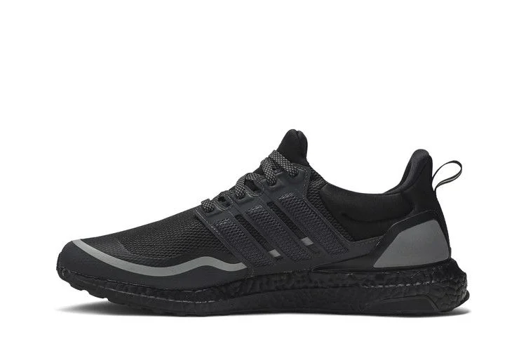 Krossovki-adidas-UltraBoost-Reflective-Black-2