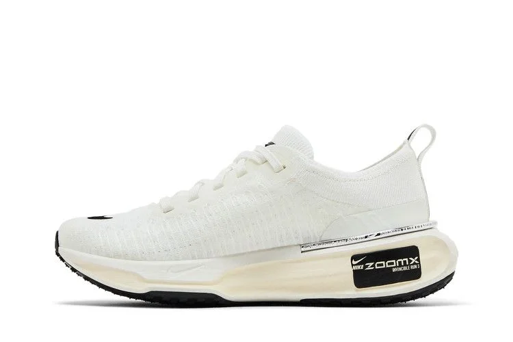 Кроссовки Nike Wmns ZoomX Invincible 3 Extra Wide 'Summit White Black'