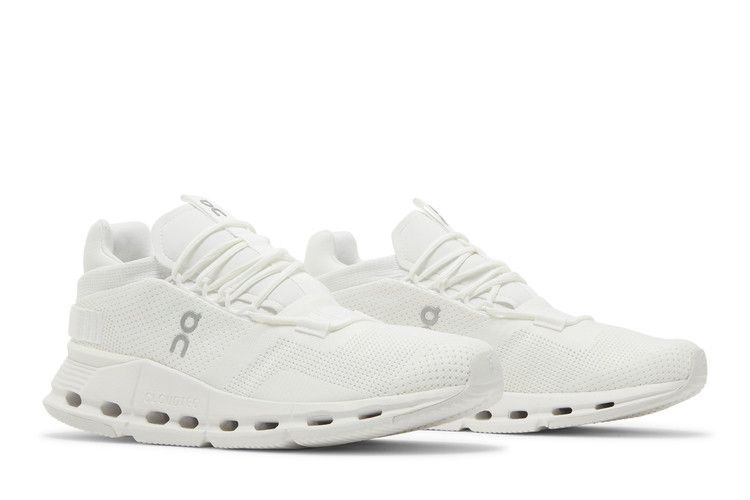 wmns-cloudnova-triple-white-26-99115_07