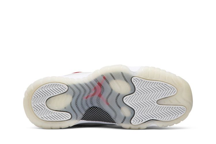 air-jordan-11-retro-gs-platinum-tint-378038-016_03