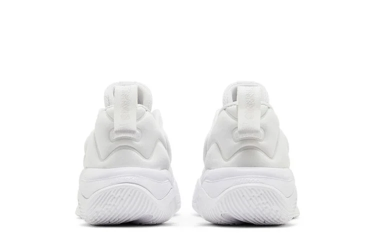 Krossovki-Nike-Giannis-Immortality-3-EP-Triple-White-5