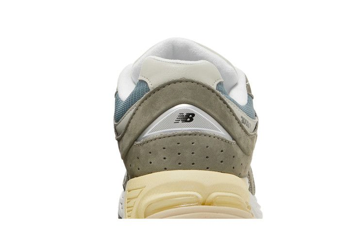 Кроссовки New Balance 2002R 'Grey Mallard Blue'