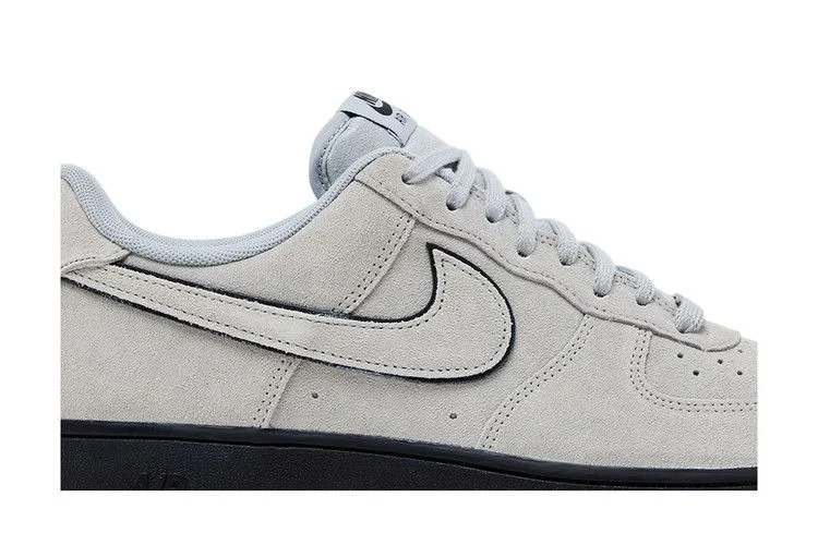 Кроссовки Nike Air Force 1 '07 LV8 'Smoke Grey Suede'