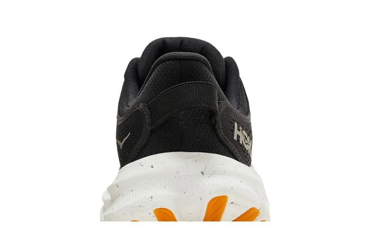 Krossovki-HOKA-Wmns-Kawana-2-Black-White-6